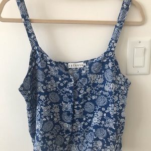 Lacausa floral tank